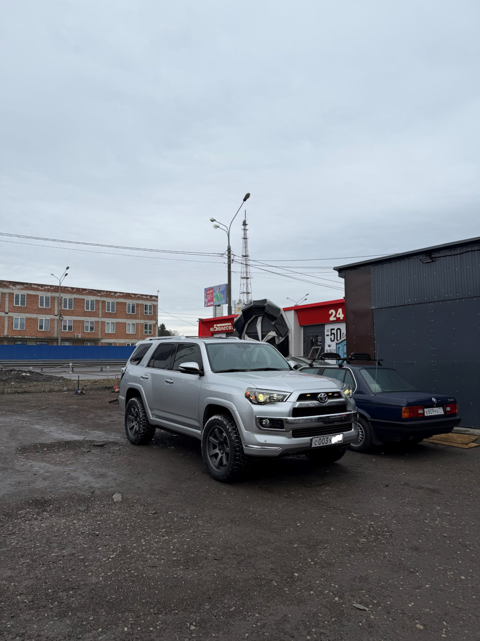 Фото в бортжурнале Toyota 4Runner (5G)