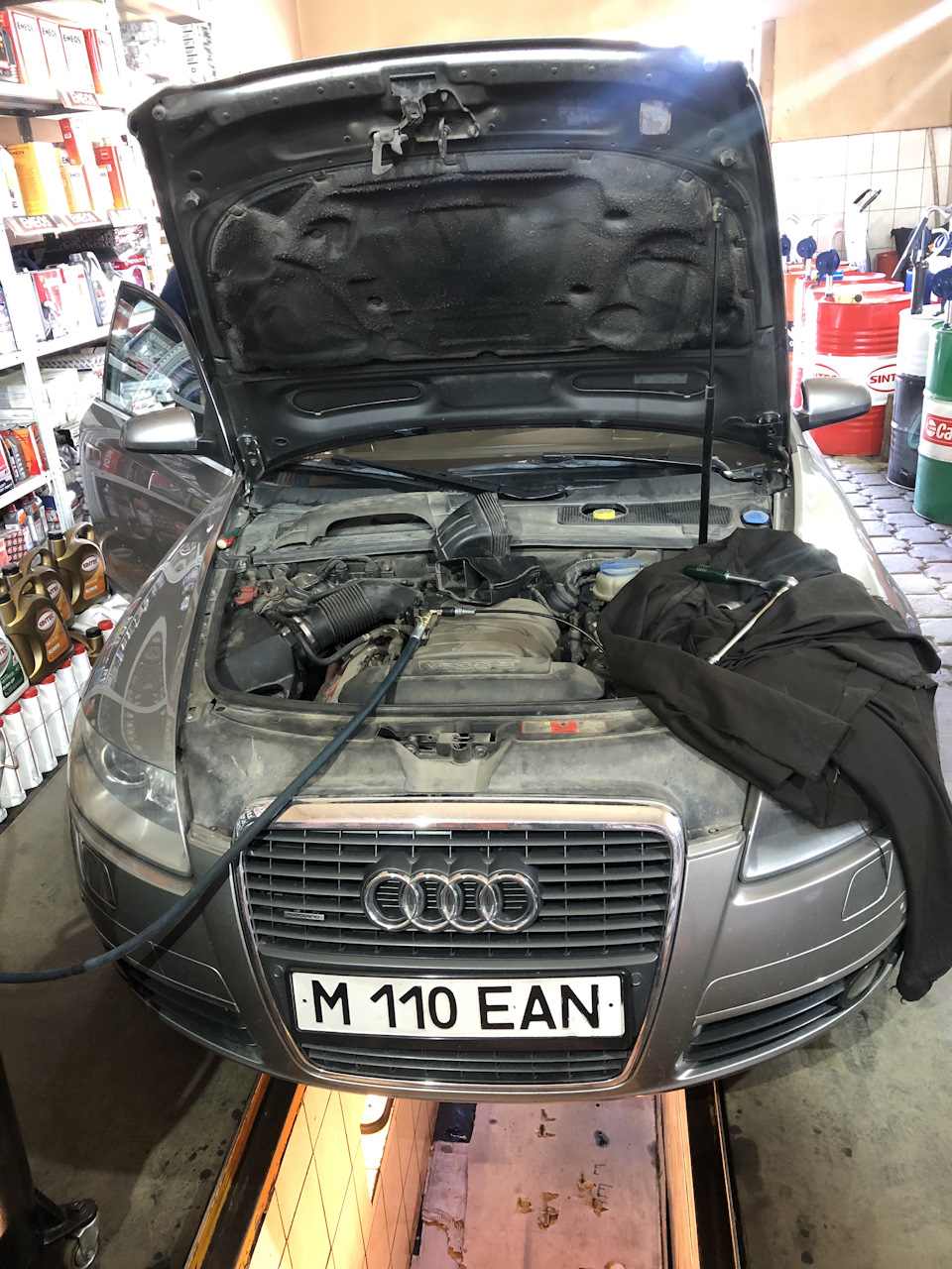 Фото в бортжурнале Audi A6 (C6)