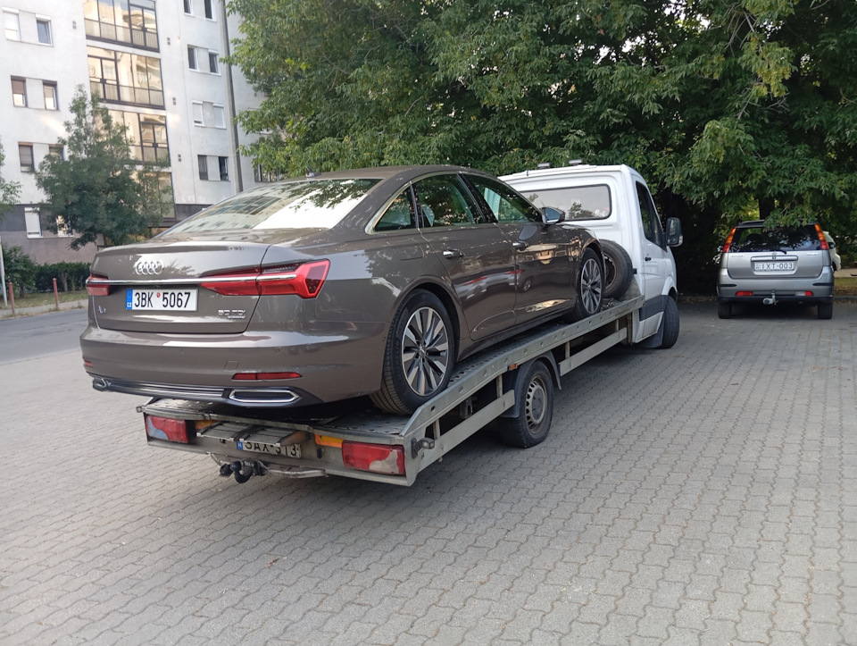 Photo from the logbook Audi A6 (C8)