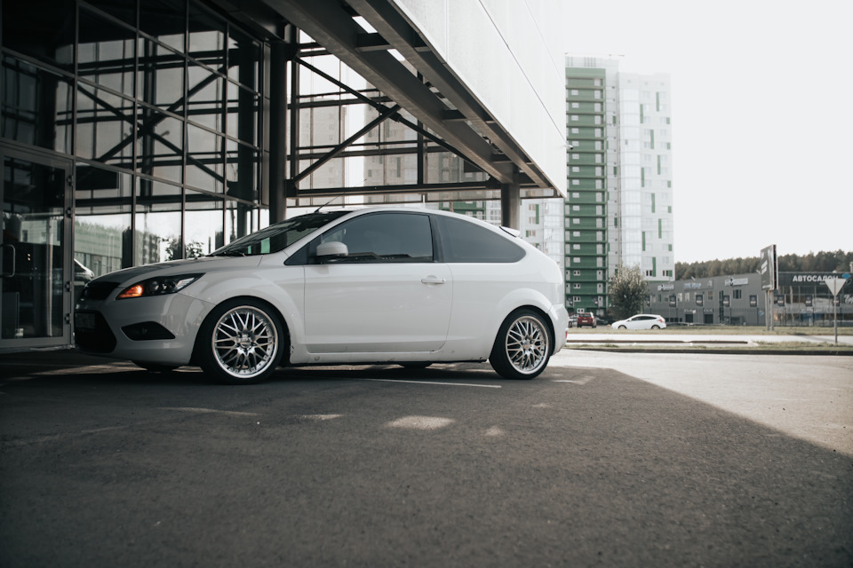 Фото в бортжурнале Ford Focus Hatchback II