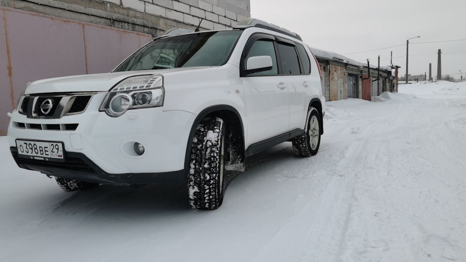 Nissan X-Trail Беляш
