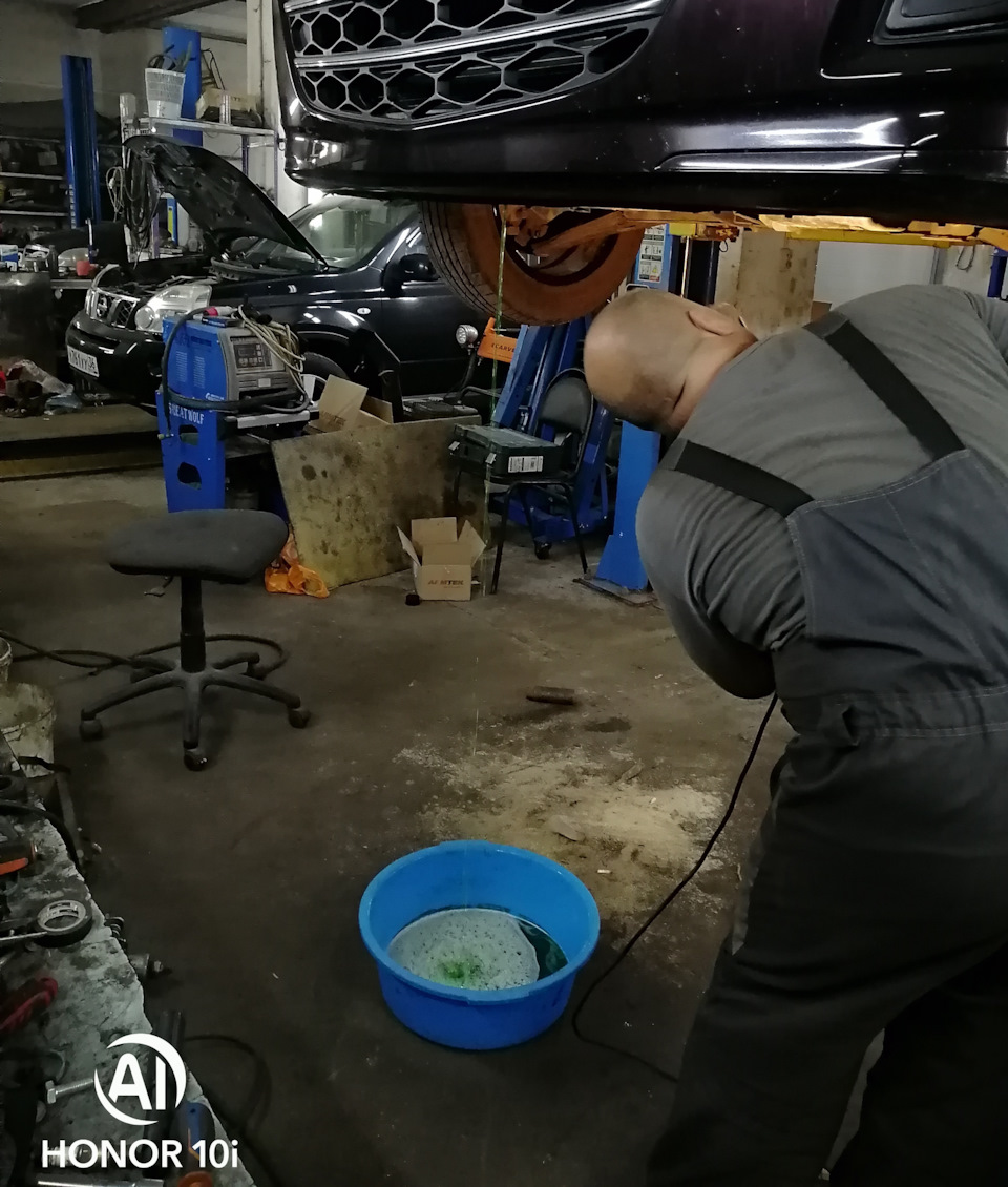Сливаем антифриз — Mazda Biante