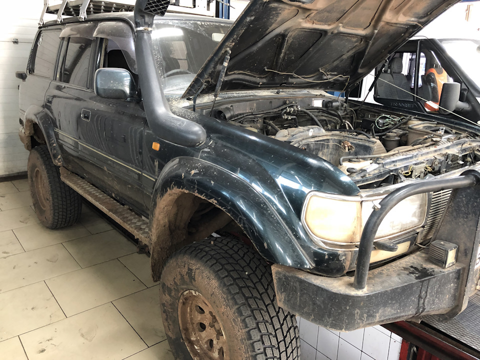 Фото в бортжурнале Toyota Land Cruiser 200
