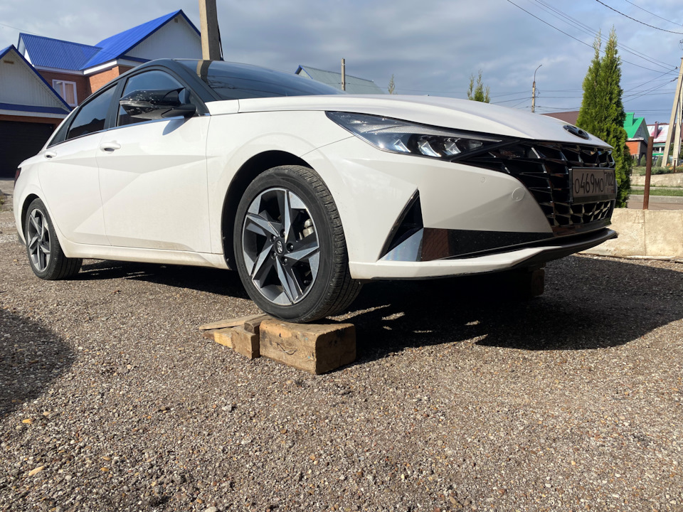Фото в бортжурнале Hyundai Elantra (7G)