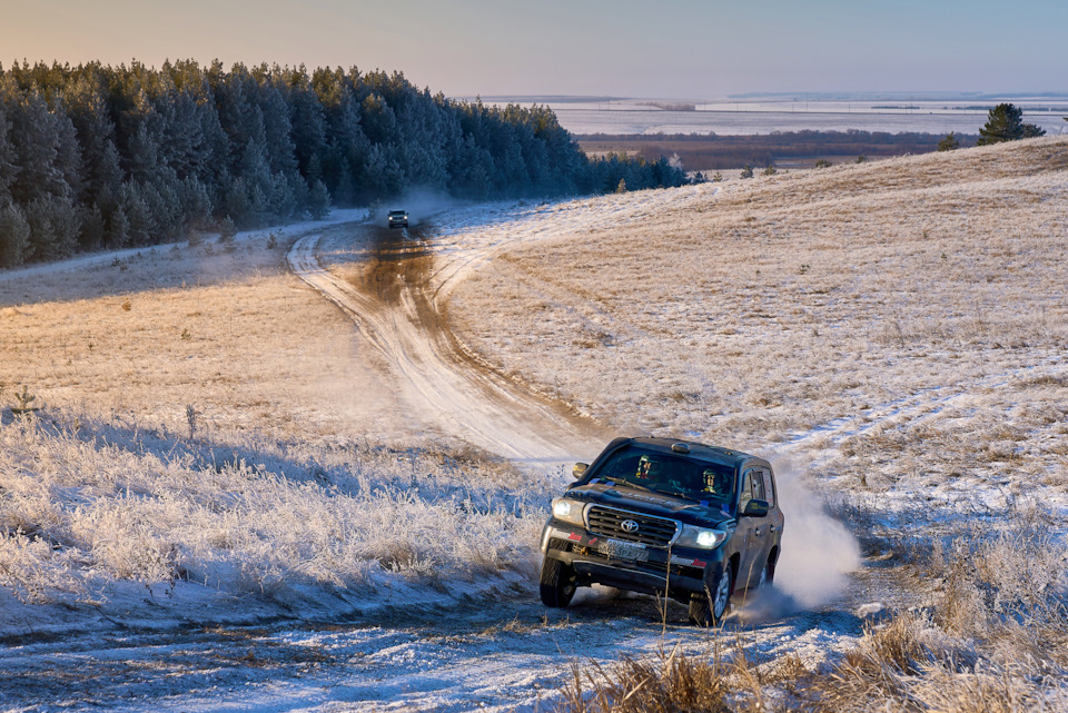 Фото в бортжурнале Toyota Land Cruiser 200