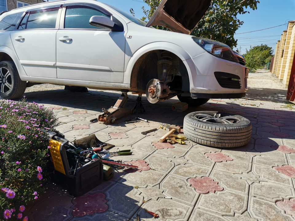 Фото в бортжурнале Opel Astra H