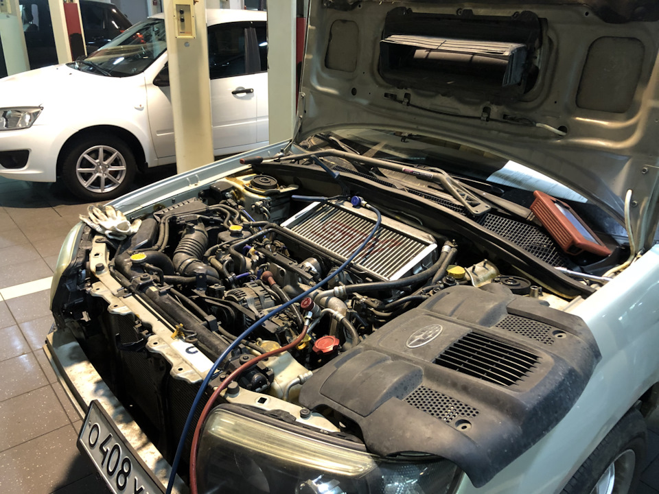 Проверка герметизации системы кондиционирования. — Subaru Forester (SG)