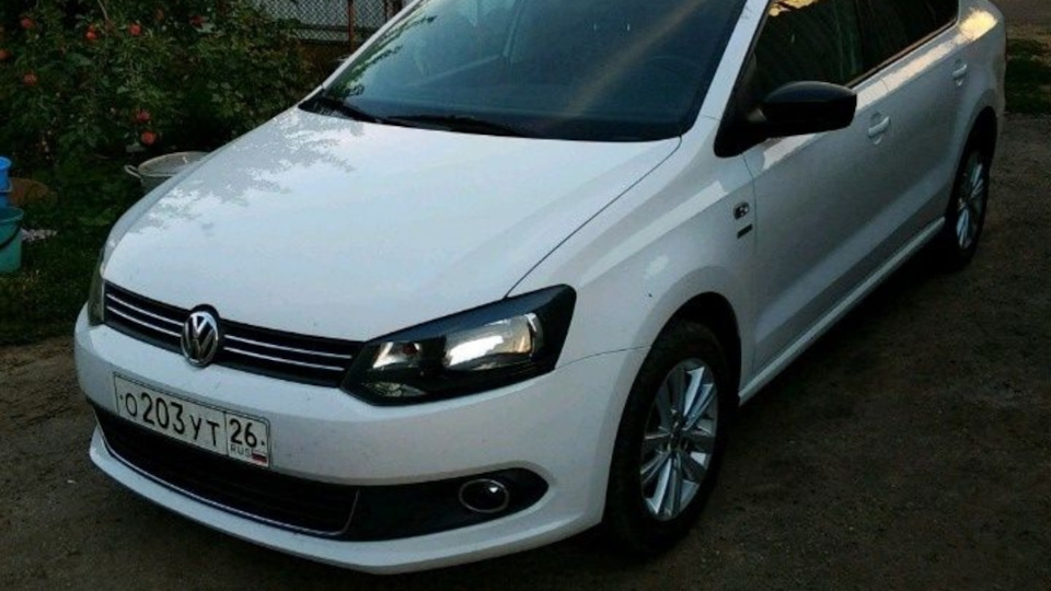 Volkswagen Polo Sedan