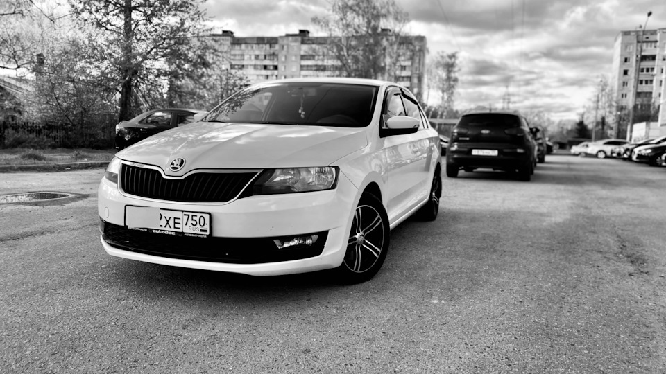Skoda Rapid Arrow