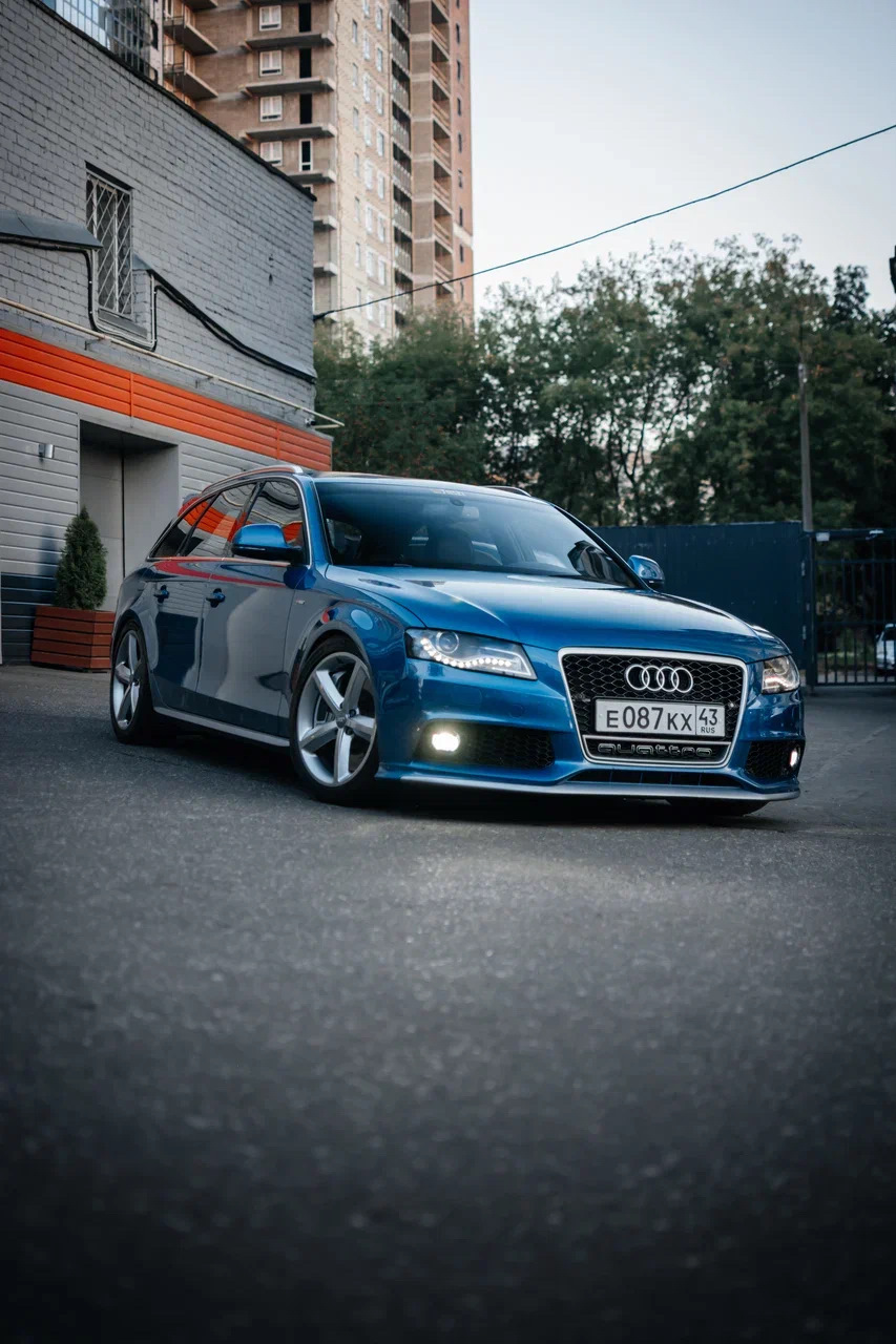 Фото в бортжурнале Audi A4 Avant (B8)