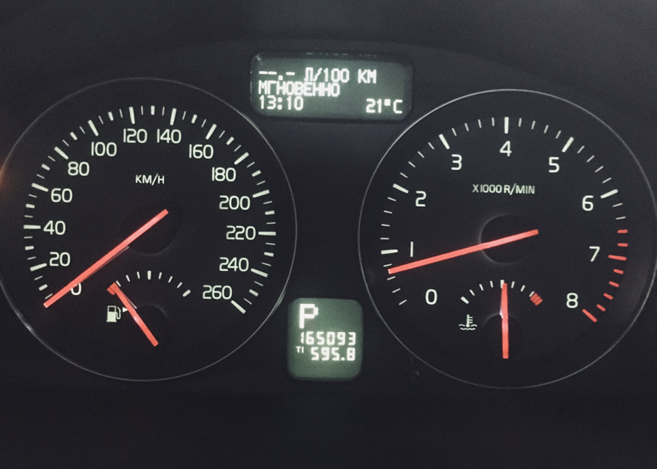 Фото в бортжурнале Volvo V50. Запчасти на фото: 165093