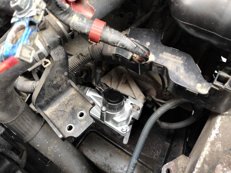 Фото в бортжурнале Toyota Corolla (140/150)