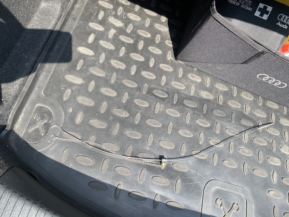 Фото в бортжурнале Audi A4 (B9)