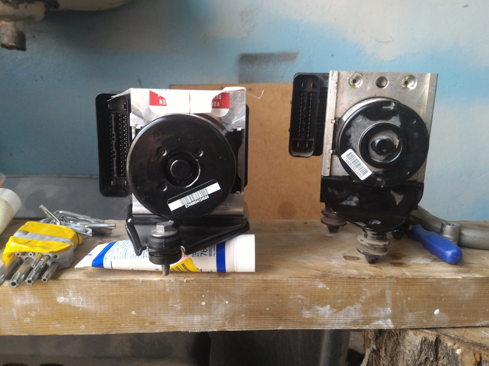Батя и сынку)))) — Volkswagen Jetta V