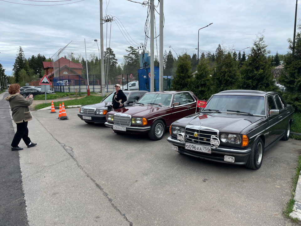 Фото в бортжурнале Mercedes-Benz W123