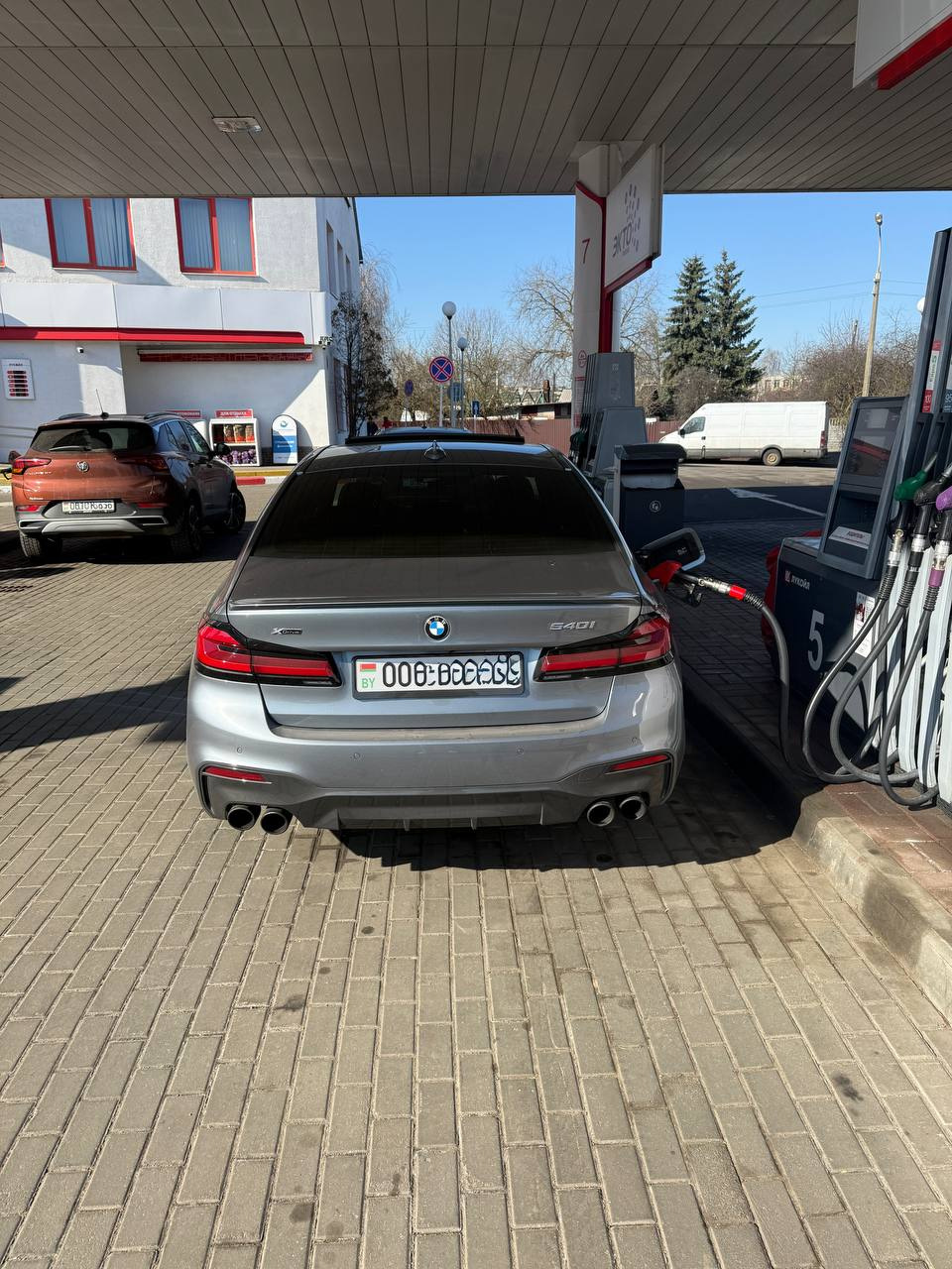 Фото в бортжурнале BMW 5 series (G30)