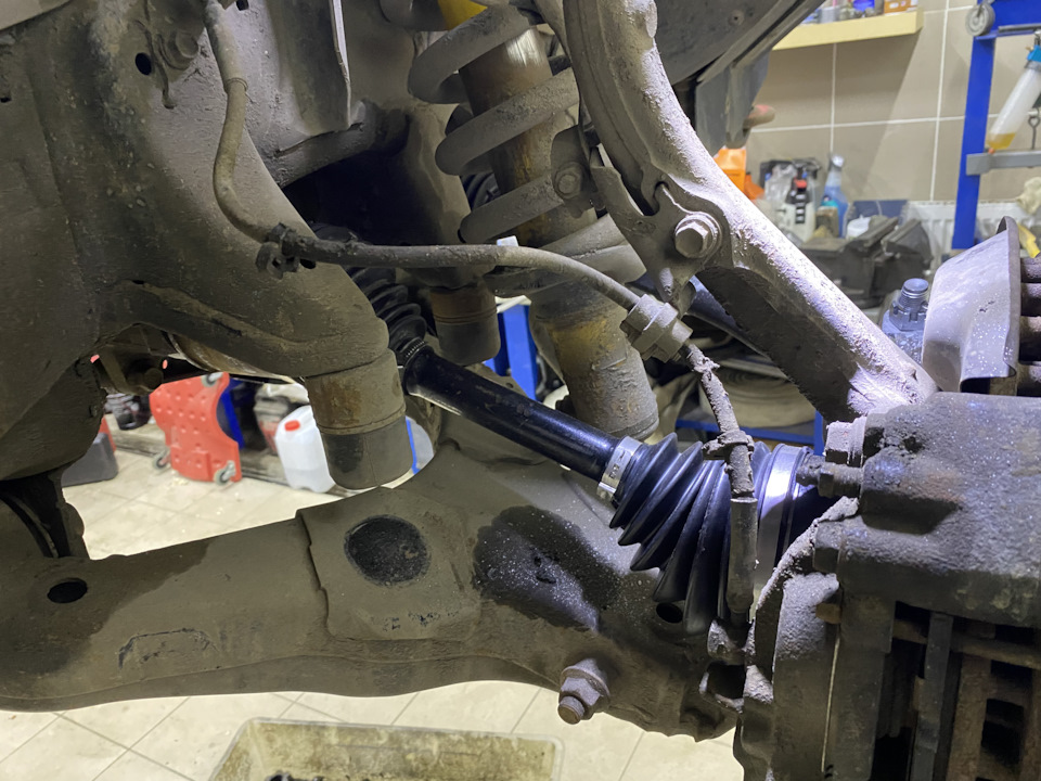 Фото в бортжурнале Toyota Land Cruiser 200