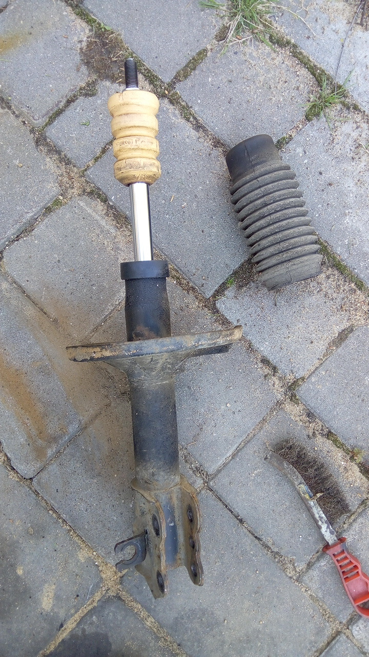 Фото в бортжурнале Mazda 626 V (GF)