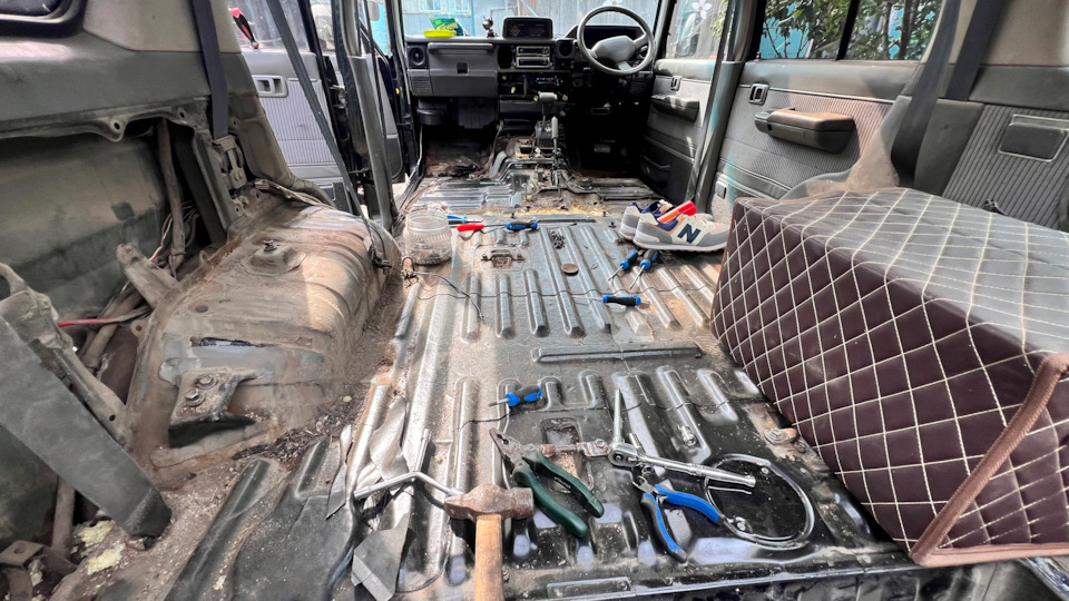 Фото в бортжурнале Toyota Land Cruiser Prado 70-series