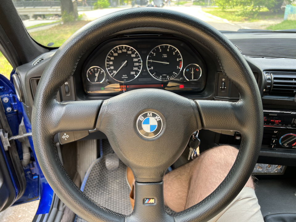 Фото в бортжурнале BMW 5 series (E34)