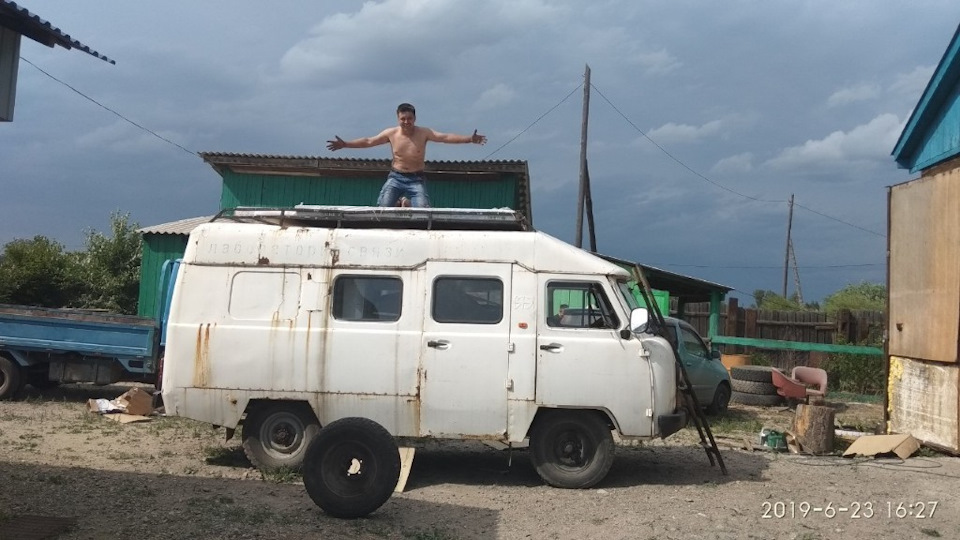 УАЗ 3303 Хаски ЛАЙНЕР