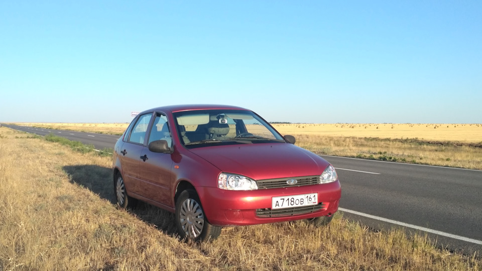 Lada Калина Седан Красная Ракета
