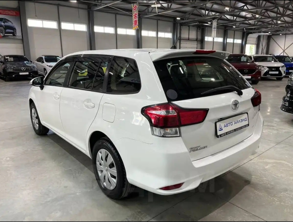 Фото в бортжурнале Toyota Corolla Fielder (E160)