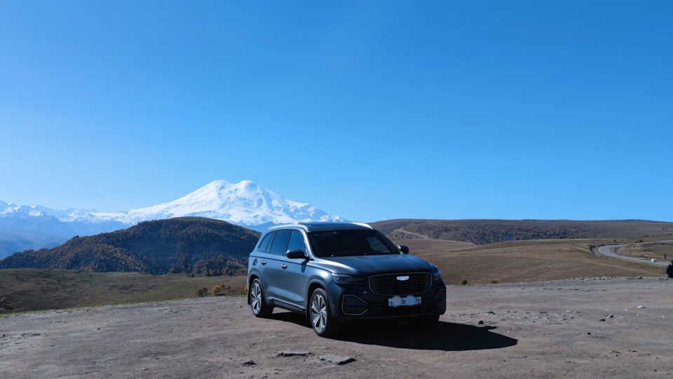 Geely Monjaro "СЕРЫЙ"