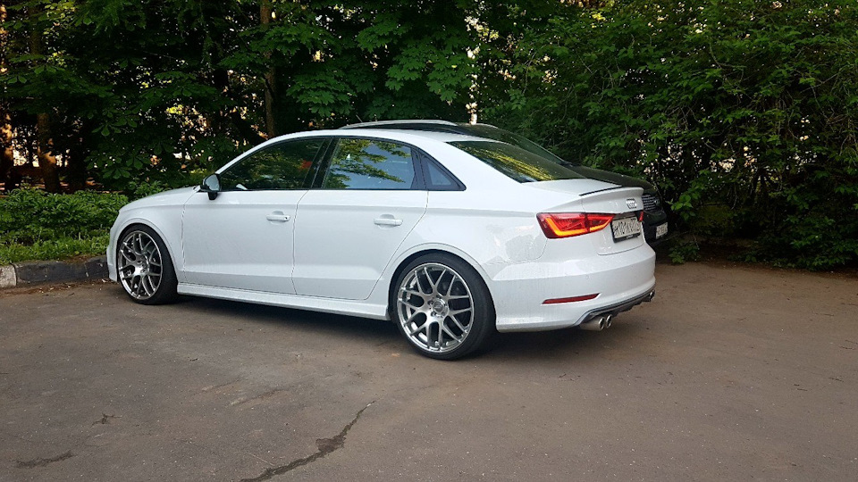 Фото в бортжурнале Audi A3 Sedan (8V)