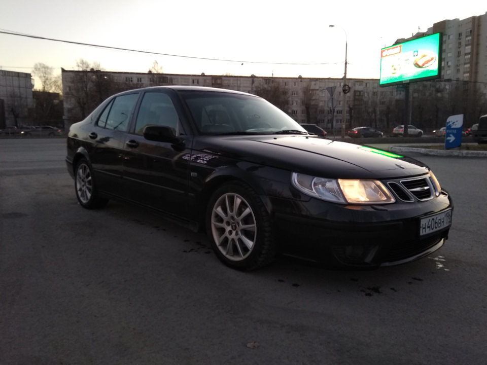 И весенний — Saab 9-5 (1G)