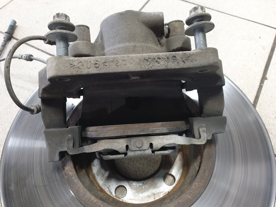 Фото в бортжурнале BMW X5 (F15)