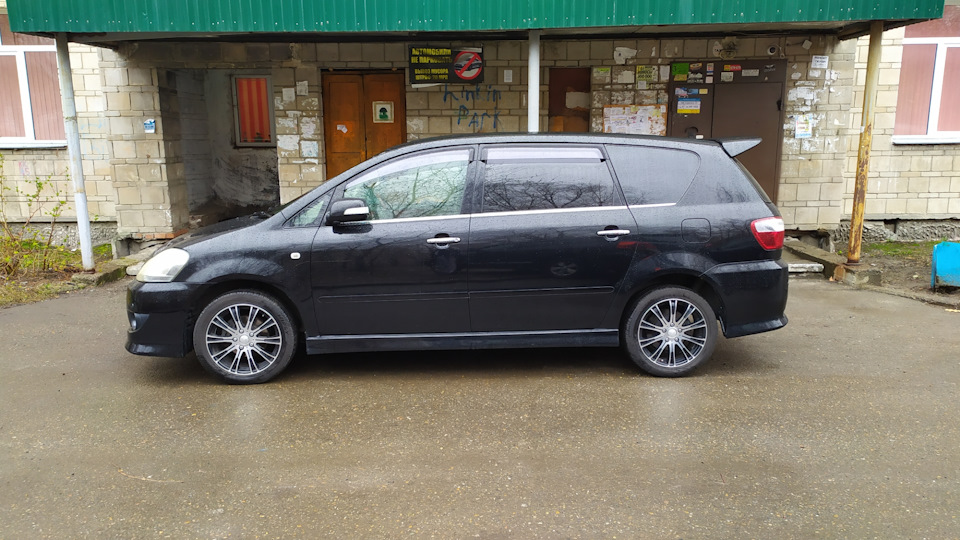 Фото в бортжурнале Toyota Ipsum (21)