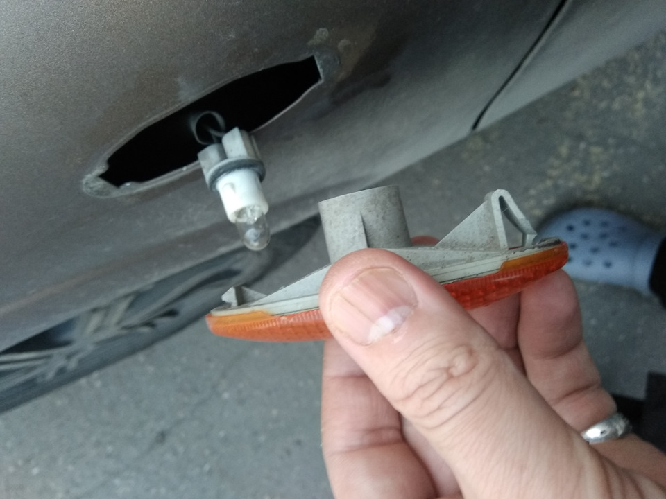 Принцип снятия думаю ясен — Nissan Almera II (N16)