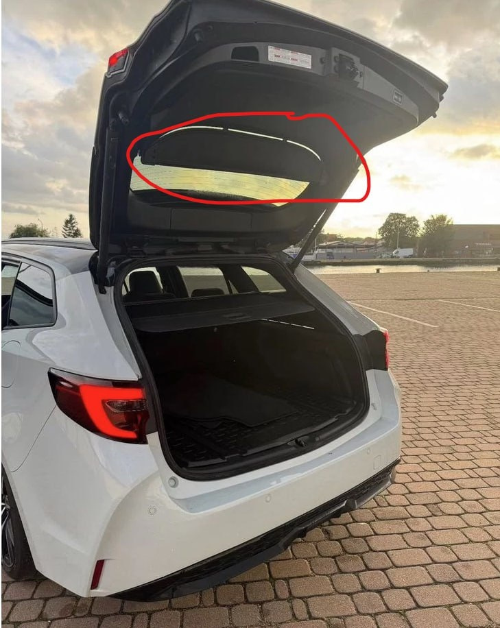 Какая-то ответная шторка должна быть. — Toyota Corolla Touring