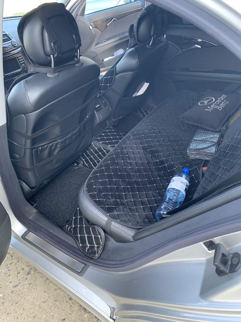 Фото в бортжурнале Mercedes-Benz E-Class (W211)