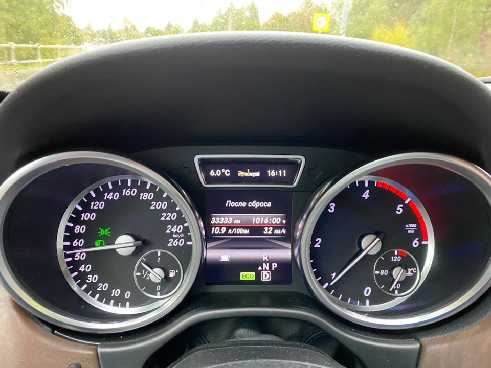 Фото в бортжурнале Mercedes-Benz M-Class (W166). Запчасти на фото: 302010