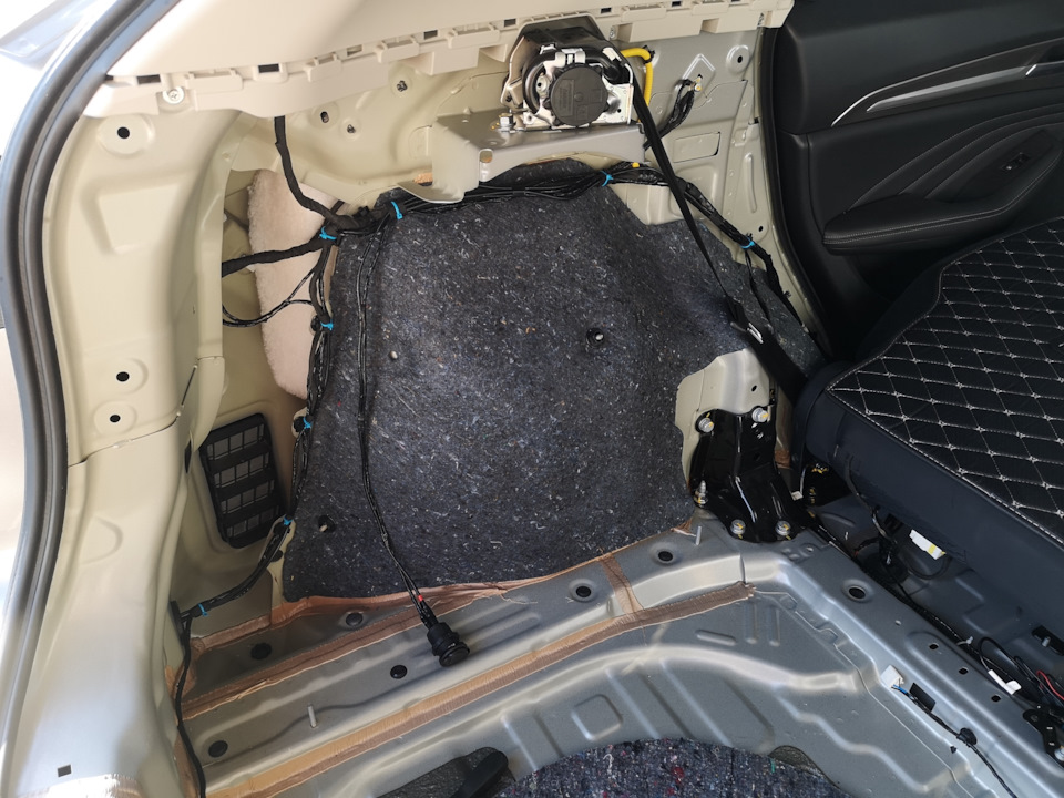 Фото в бортжурнале Haval F7 (1G)