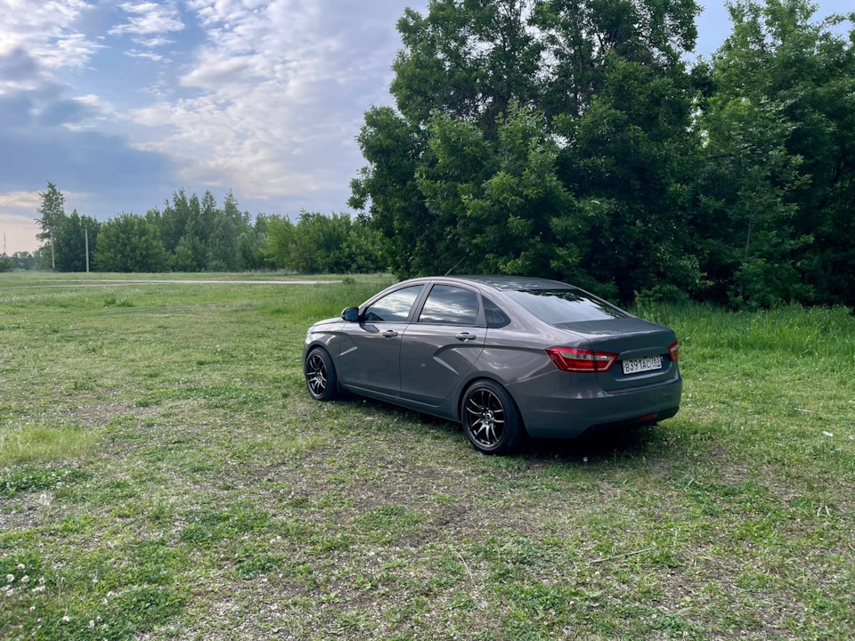 Фото в бортжурнале Lada Vesta (1G)
