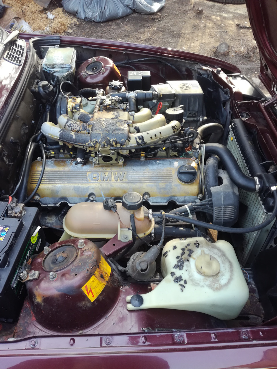 Фото в бортжурнале BMW 3 series (E30)