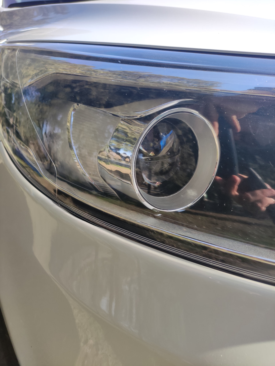 Bi-Led в фаре — KIA Rio (3G)