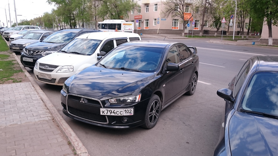 Mitsubishi Lancer
