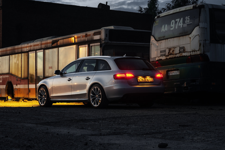 Фото в бортжурнале Audi A4 Avant (B8)