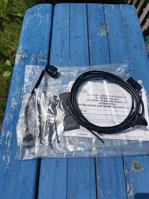 MZ 360316 EX Микровыключатель замка капота Mitsubishi | Запчасти