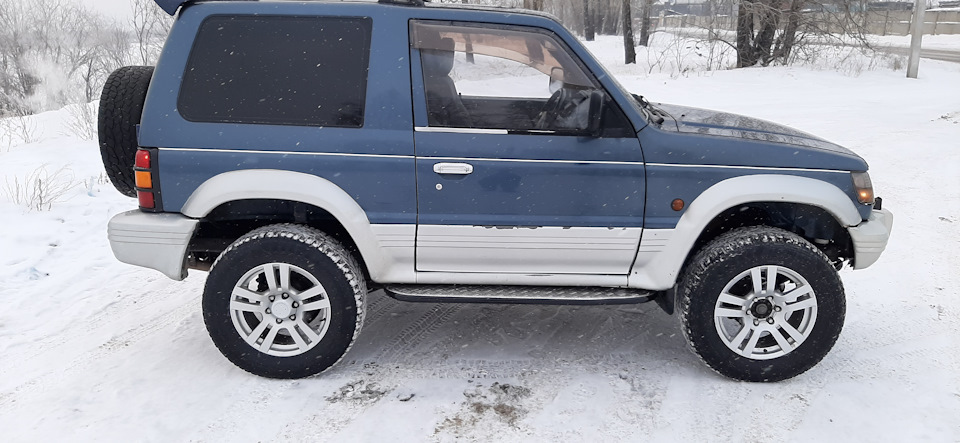 Фото в бортжурнале Mitsubishi Pajero (2G)