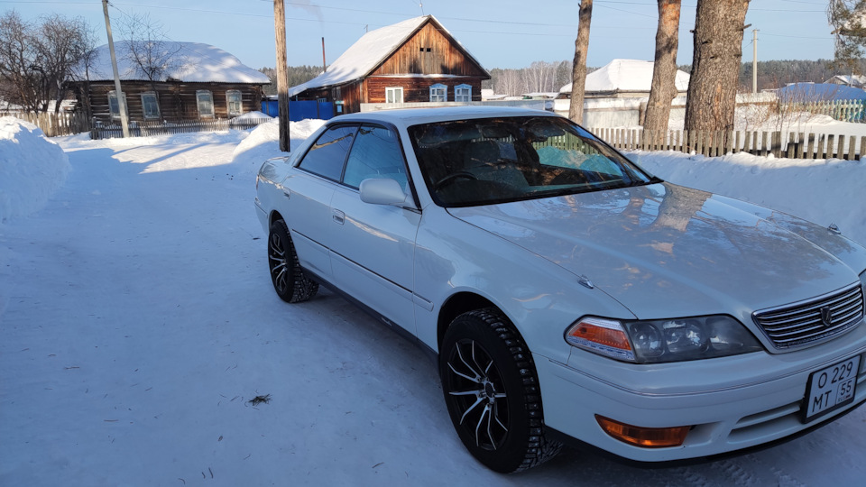 Фото в бортжурнале Toyota Mark II (100)