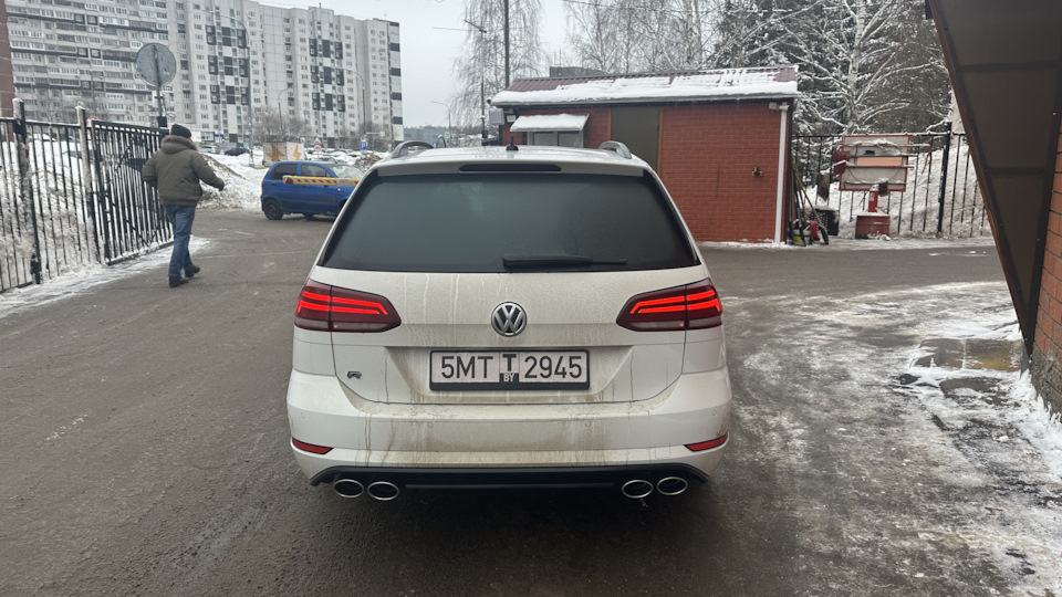 Volkswagen Golf R Сарай Иванычь