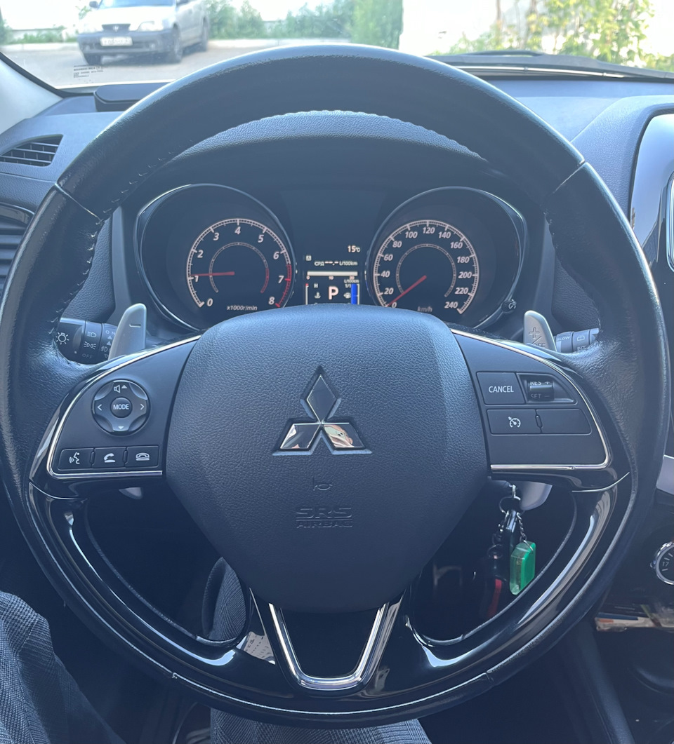 Так же поменял матовые кольца приборки на хром — Mitsubishi ASX