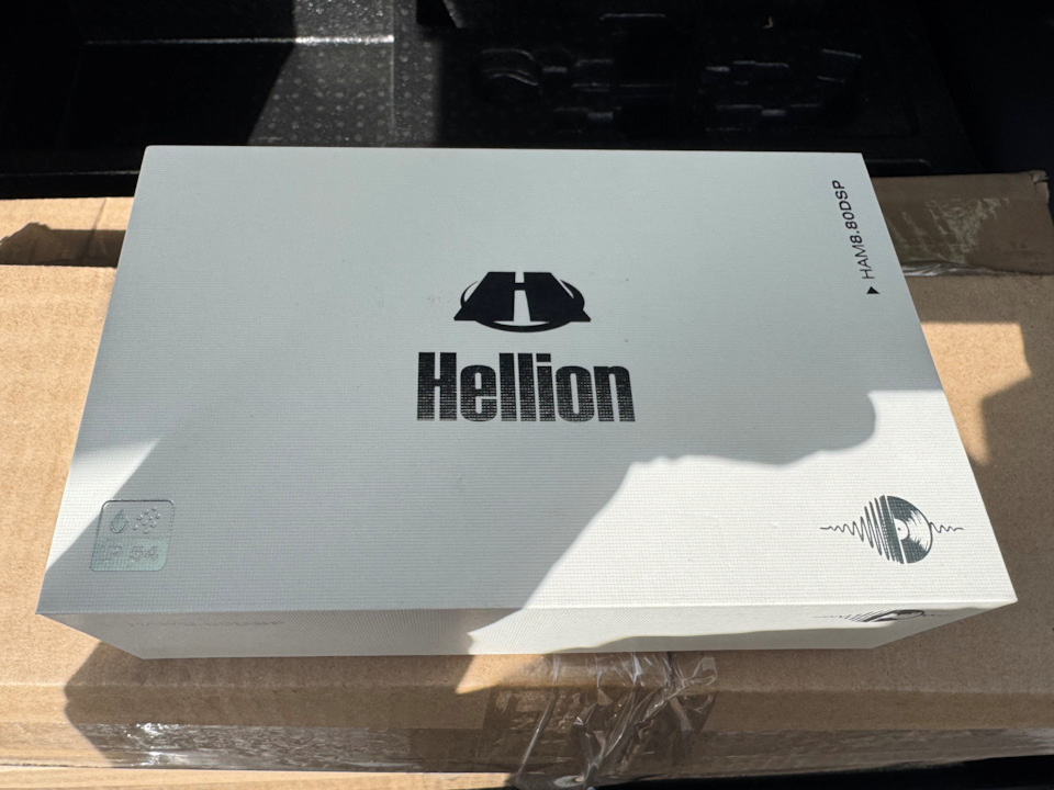 Установка процессорного усилителя Hellion HAM 8.80DSP — Geely