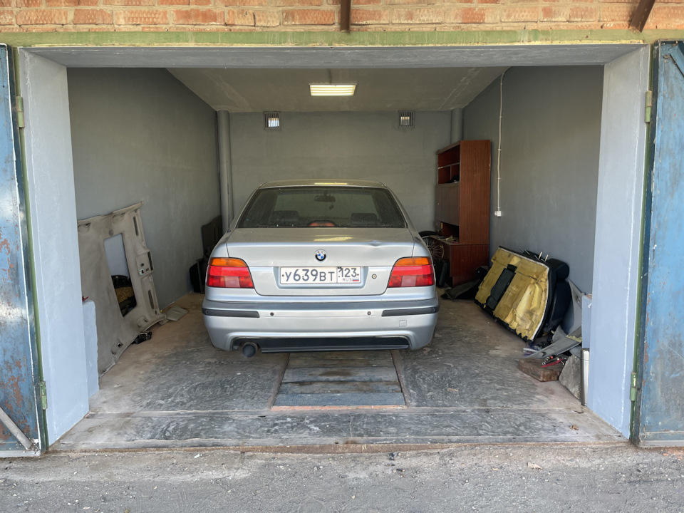 Фото в бортжурнале BMW 5 series (E39)