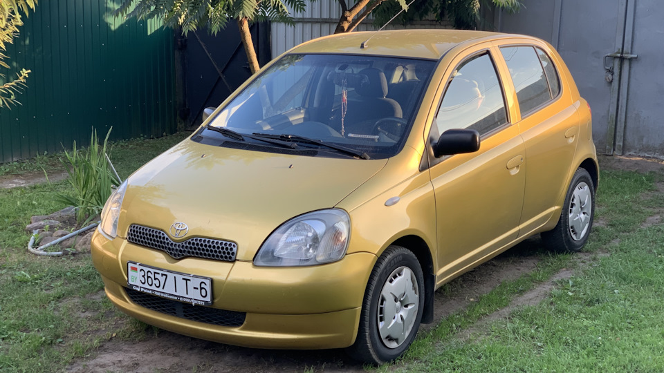 Toyota Yaris Литруха